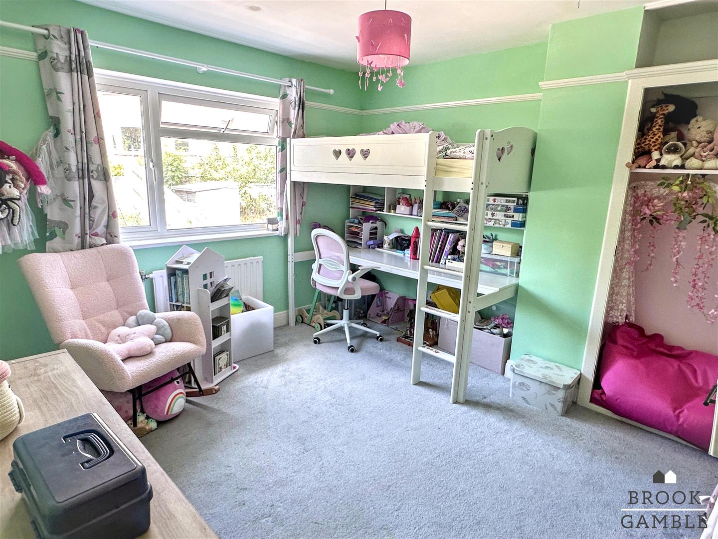 3 Bedroom House. Osborne Road in Eastbourne,  13